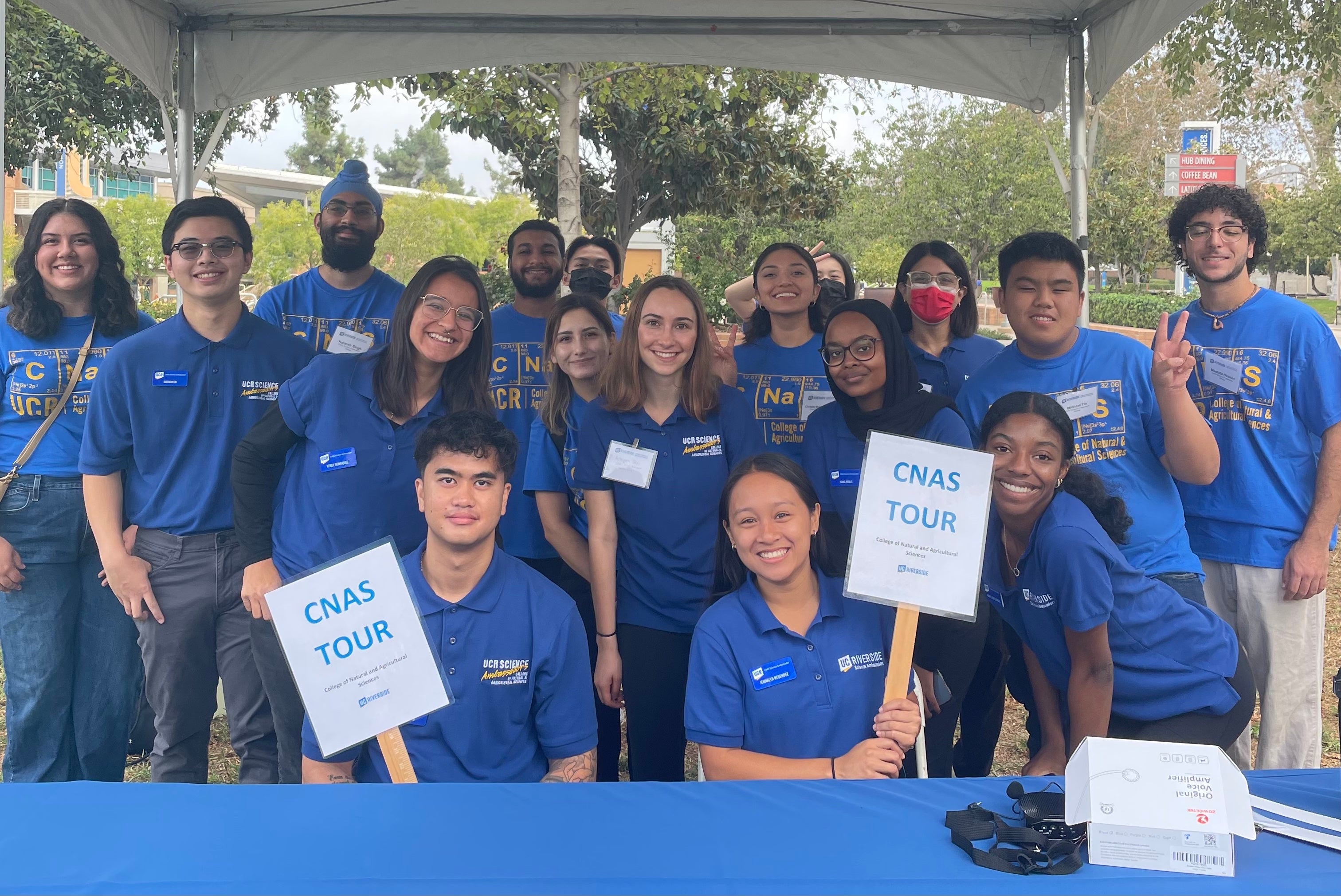 Science Ambassadors on Discover UCR Day